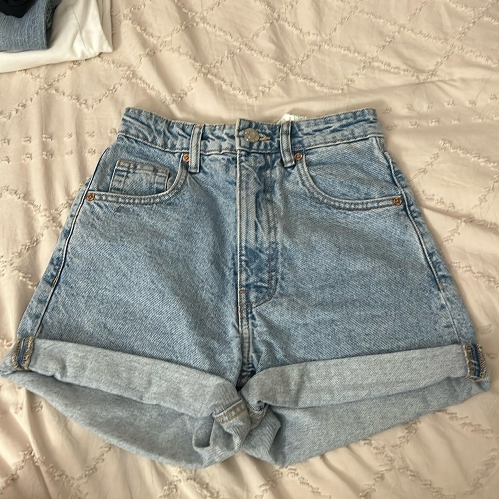 Zara Mom Shorts (NWOT)